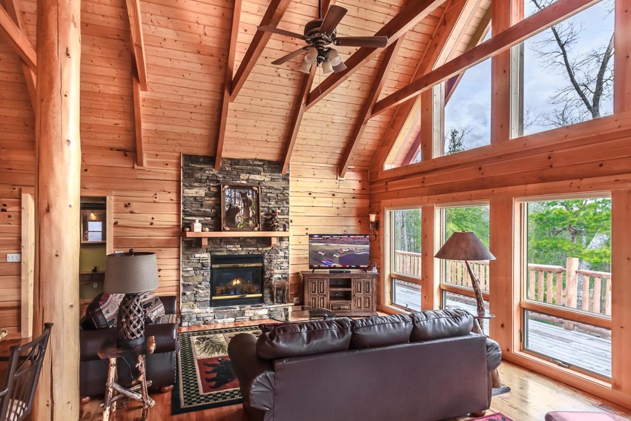 Pinnacle View Lodge By Stony Brook Cabins ガトリンバーグ エクステリア 写真