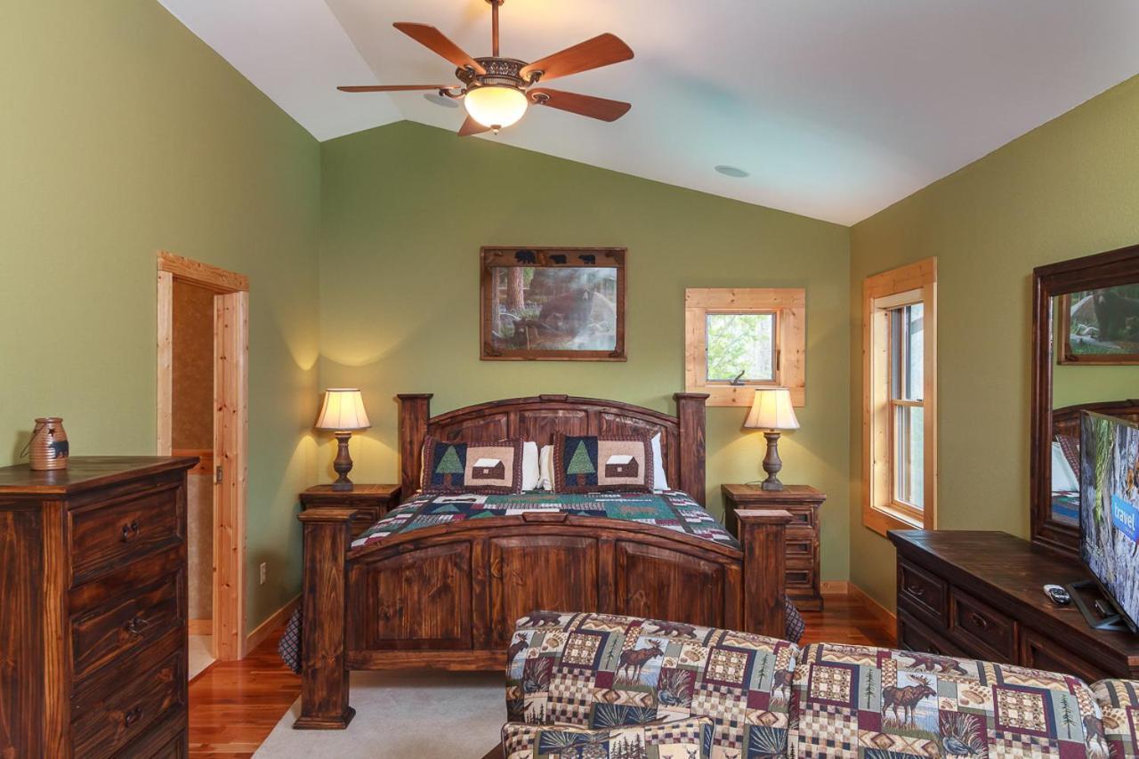 Pinnacle View Lodge By Stony Brook Cabins ガトリンバーグ エクステリア 写真