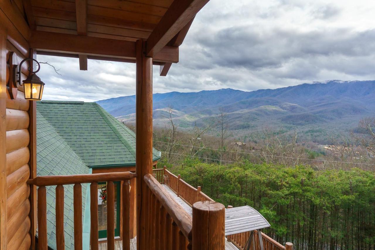 Pinnacle View Lodge By Stony Brook Cabins ガトリンバーグ エクステリア 写真